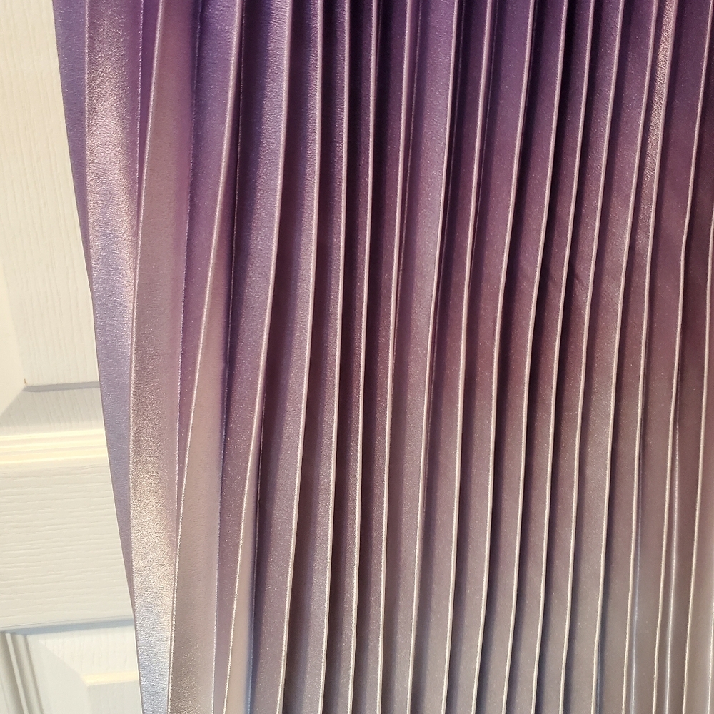 Tommy Hilfiger- Purple to Silver Ombre Pleated Maxi Dress (size 36) - Picture 12 of 17